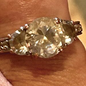 Costume diamond ring